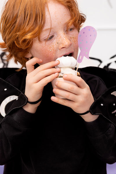 6 toppers per cupcake - Halloween Hocus Pocus