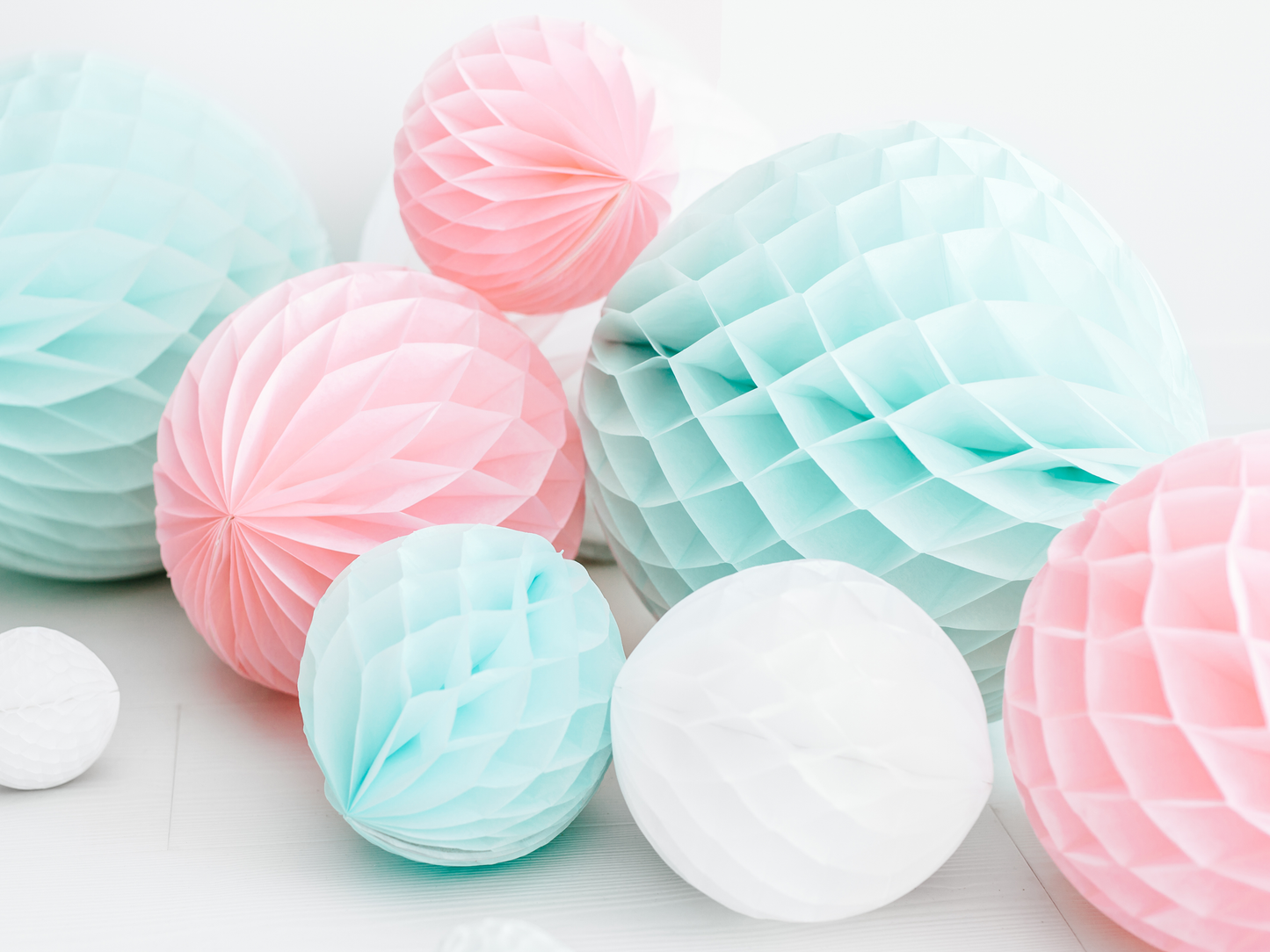mini sfera decorativa 10cm - Bianco