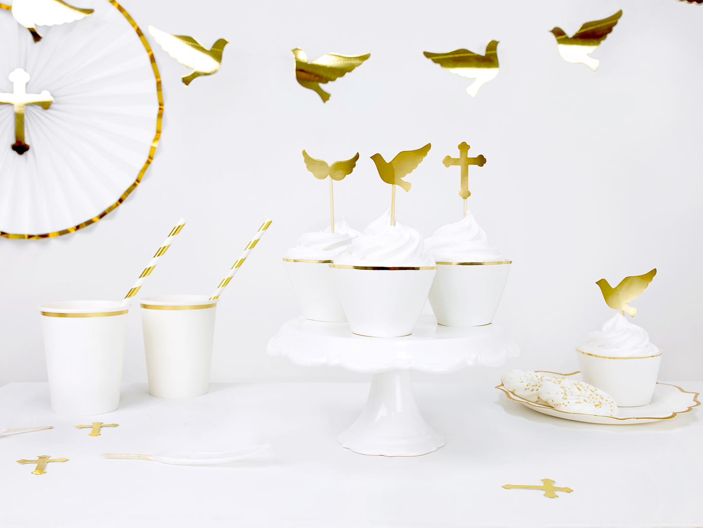 6 bicchieri in carta - Bianco - bordo decoro oro
