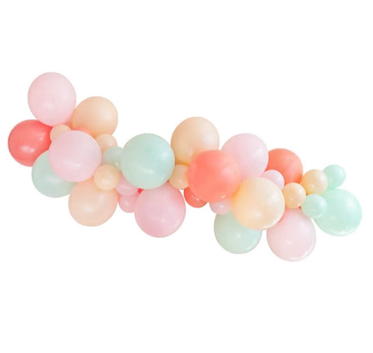 arco di palloncini - menta e rosa