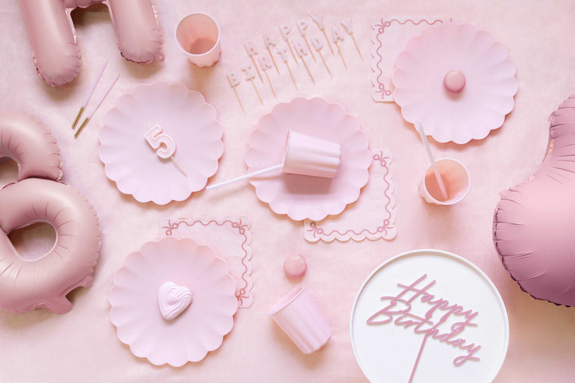 DekoHaus - 24 candele di compleanno sottili , colore rosa chiaro, 14 cm DekoHaus - 24 candele di compleanno sottili , colore rosa chiaro, 14 cm