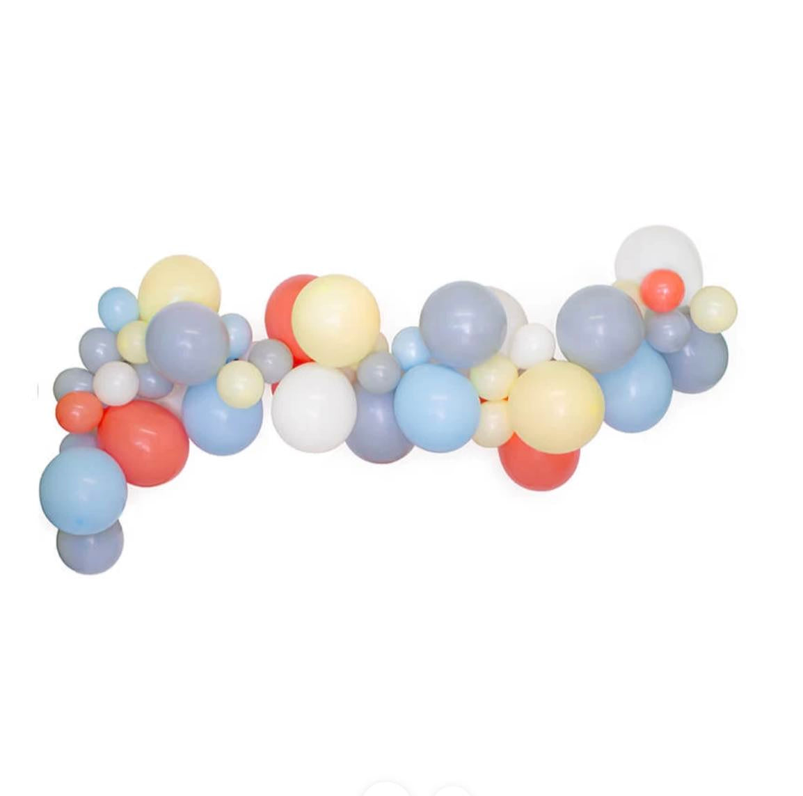 arco di palloncini - macchinine