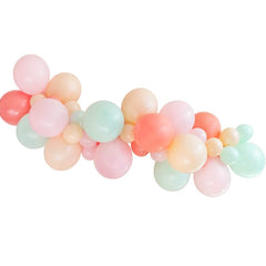 arco di palloncini - menta e rosa