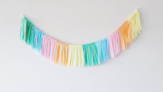 1 pz arcobaleno Fan tenuto in mano ventaglio pieghevole danza per la 1 pz arcobaleno Fan tenuto in mano ventaglio pieghevole danza per la